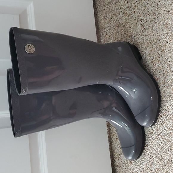 UGG Shoes - Ugg rain boots
